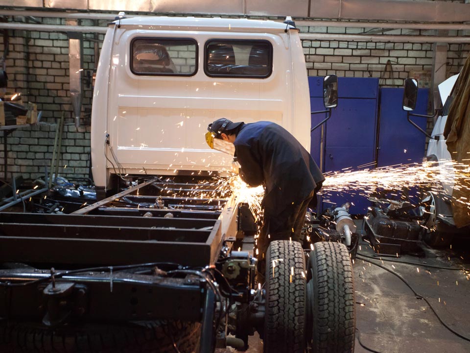 truck-fabrication-welding-2 truck fabrication welding